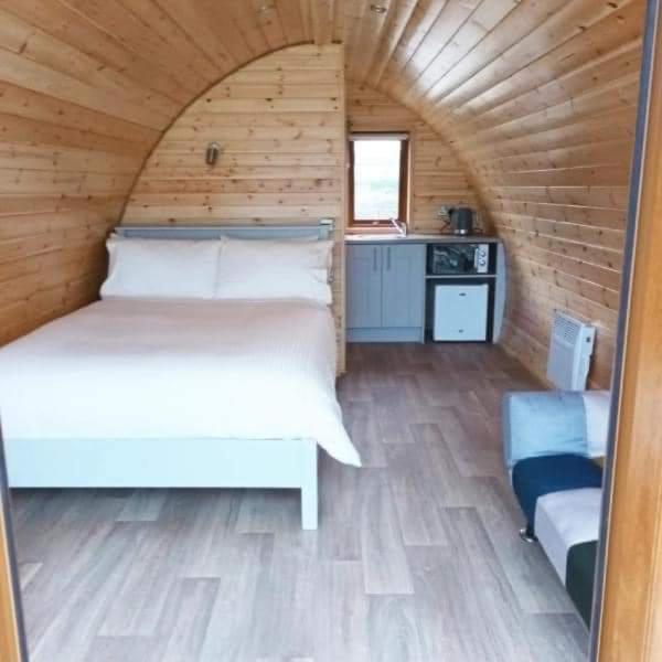Wheelhousepods Glamping Hotel Donegal Town Exterior foto